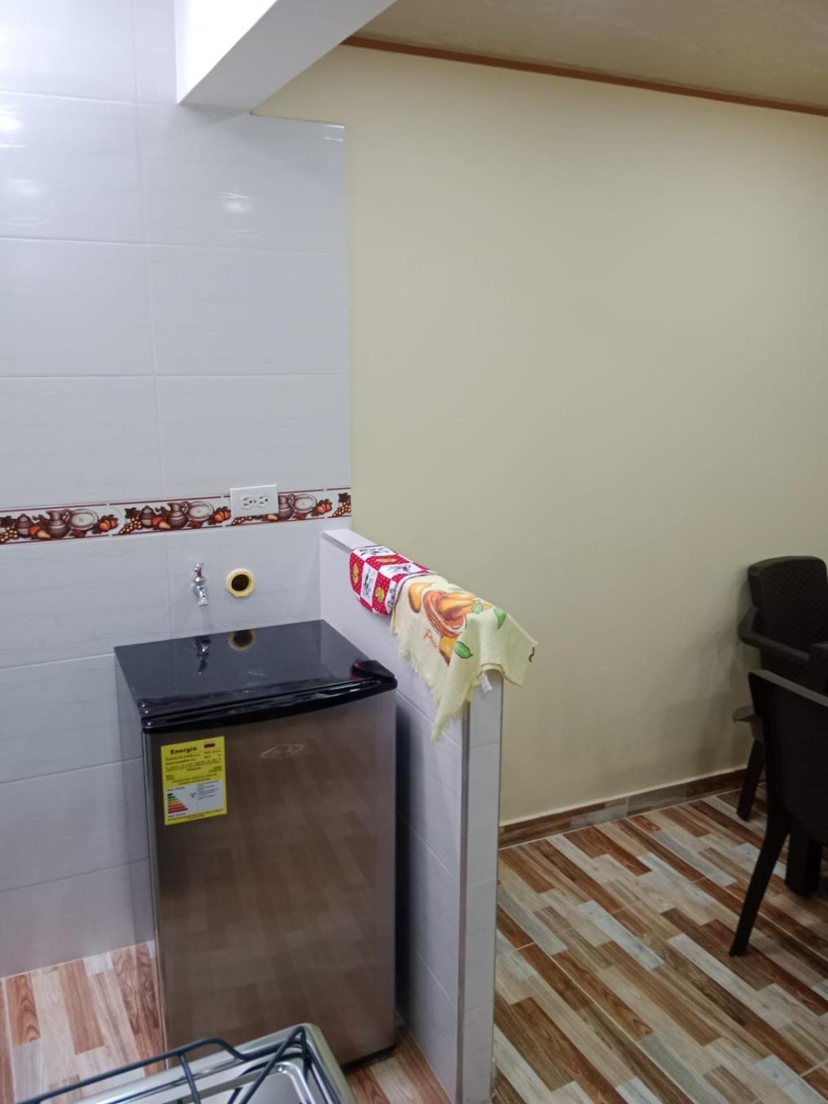 Aparta Estudio Cerca Al Aeropuerto Espectacular 2 Богота Екстериор снимка